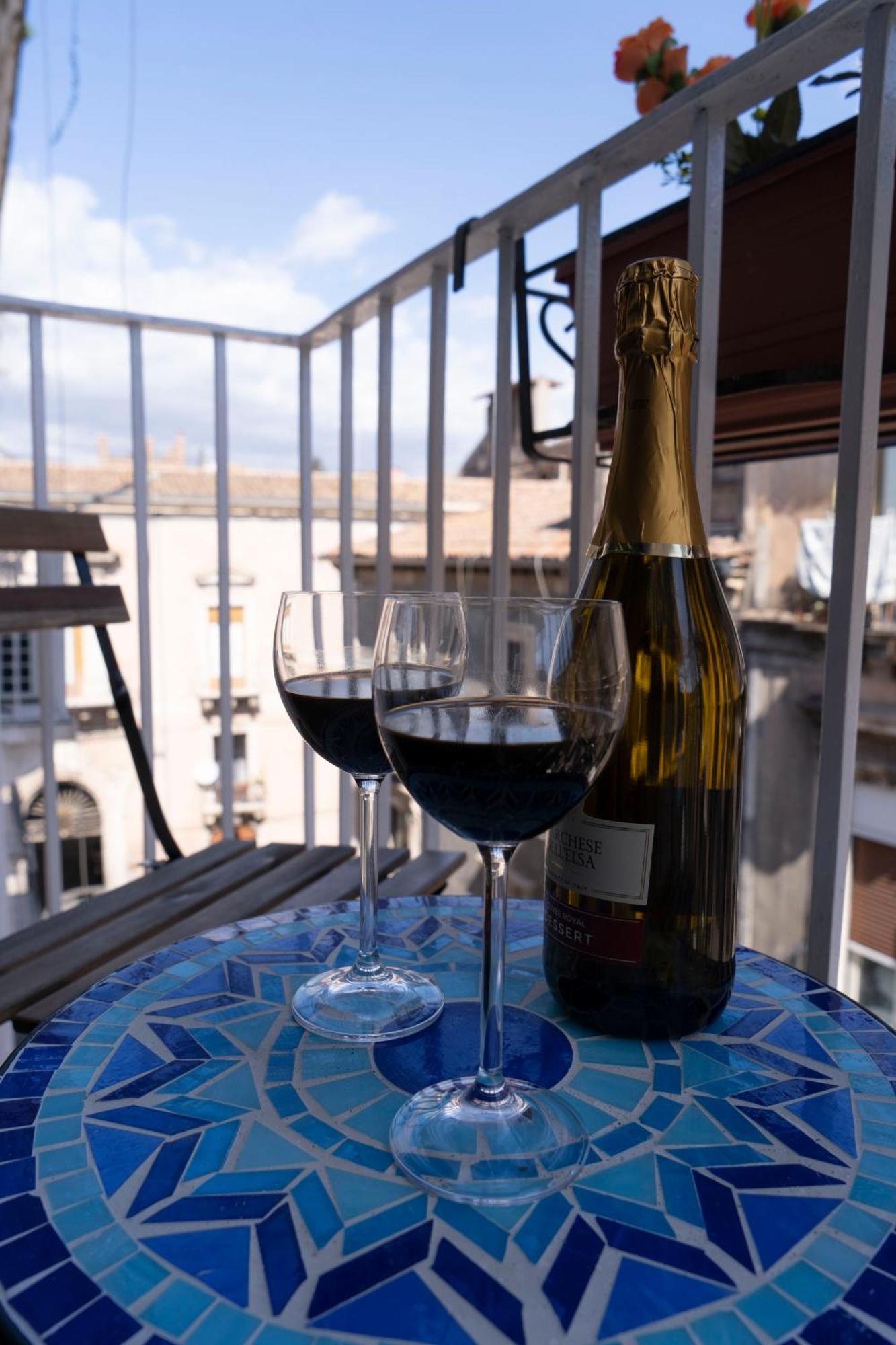 Etna Timeo Central Apartment In Baroque Building 卡塔尼亚 外观 照片