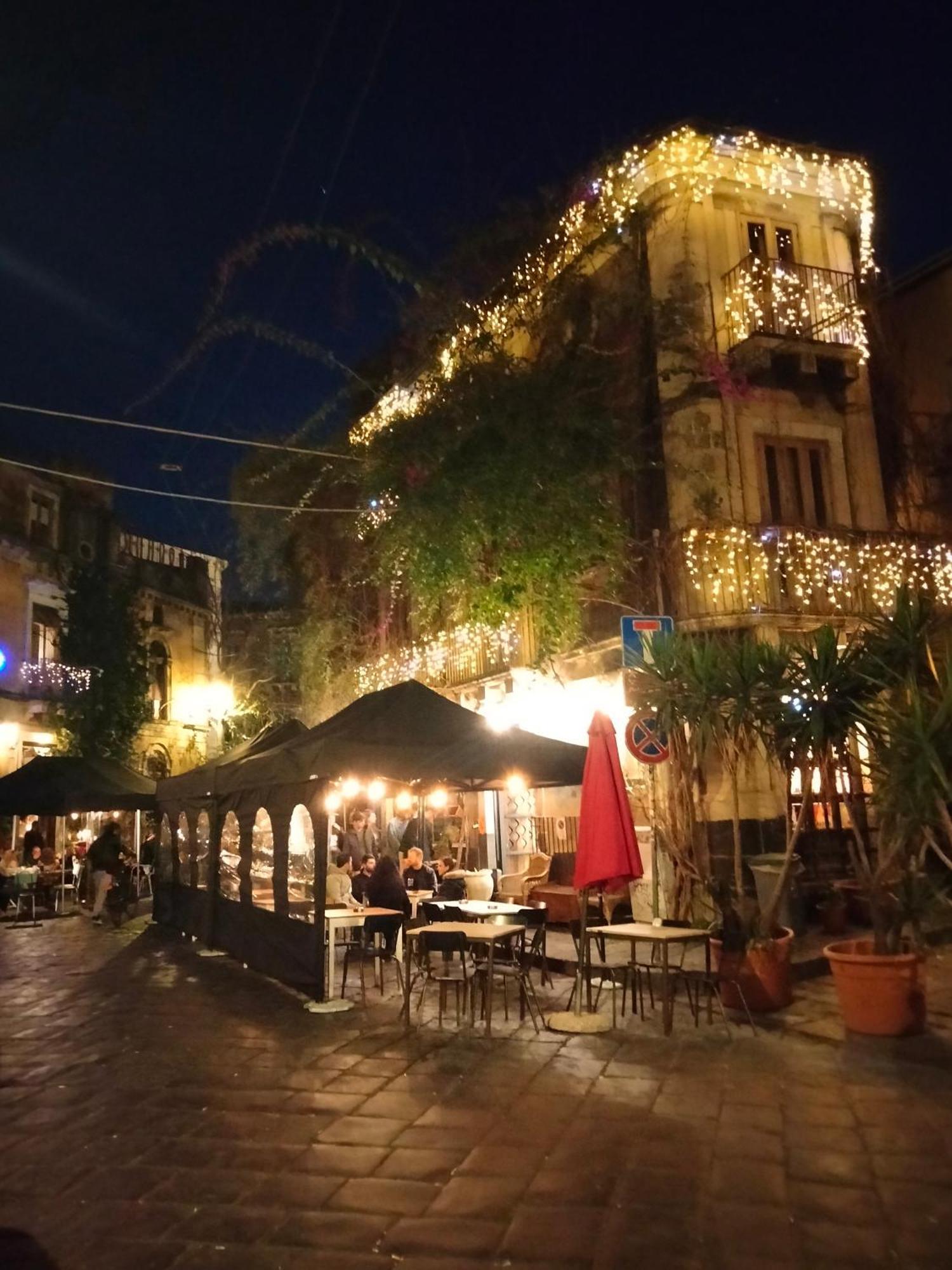Etna Timeo Central Apartment In Baroque Building 卡塔尼亚 外观 照片